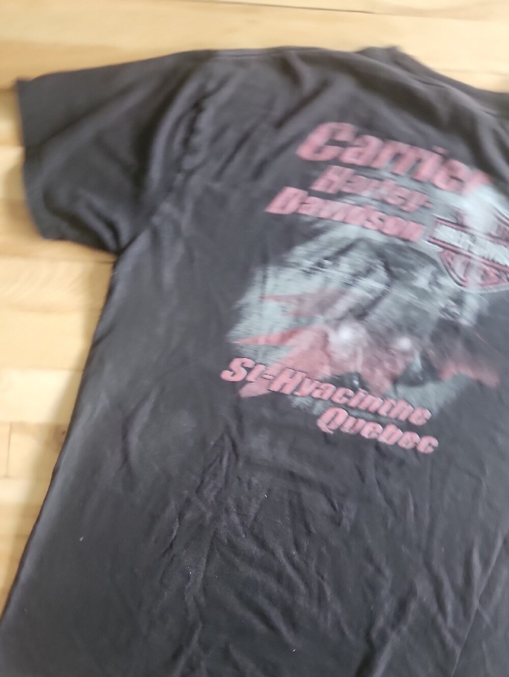 Harley-Davidson Black Tee with Red Pin-Up Graphic - Picture 9 of 12
